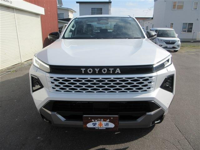 ハイラックス2.8 Z アドベンチャー ディーゼル 4WD