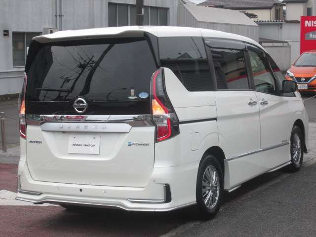セレナ1.2 e-POWER AUTECH