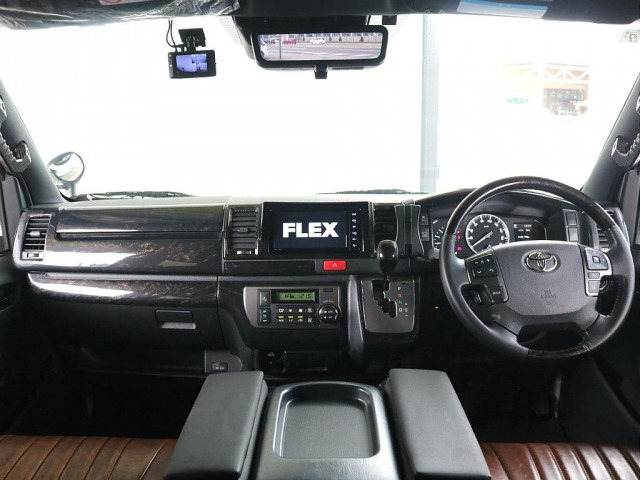 ハイエースバン2.8 スーパーGL ダークプライムII ロング ディーゼル 4WD