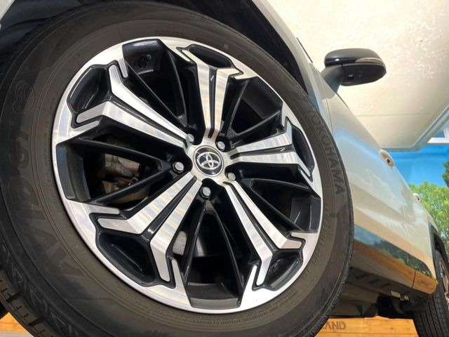 �y19�C���`�A���~�z�C�[���z�O�ςɃ}�b�`�����A���~�z�C�[���𑕒����Ă���܂��B�e��A���~�z�C�[����A�X�^�b�h���X�^�C�����戵�����Ă���܂��B���񂲑��k����������