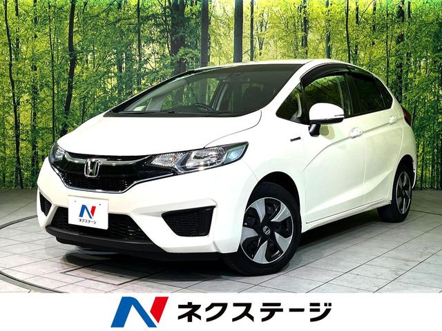 フィット1.5 ハイブリッド Fパッケージ