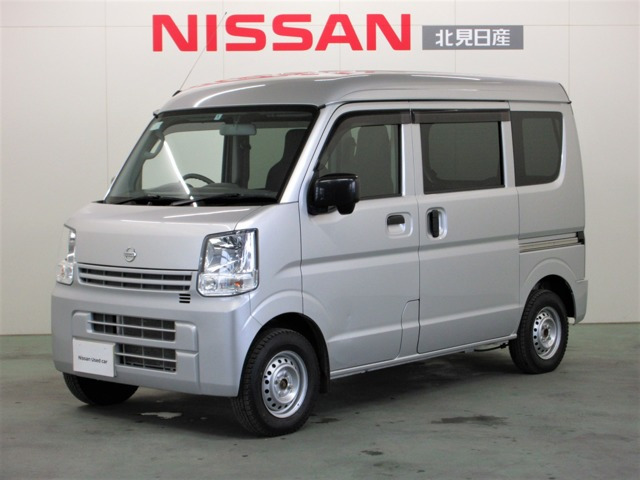 NV100クリッパーDX ハイルーフ 5AGS車 4WD