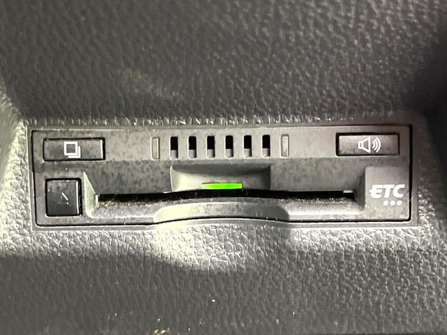 【ETC】高速道路の料金所をストレスなく通過!話題のスポットやサービスエリアに多い「スマートIC」利用時は必須のアイテムです。当店でセットアップを実施、ご納車当日からすぐにご利用いただけます!