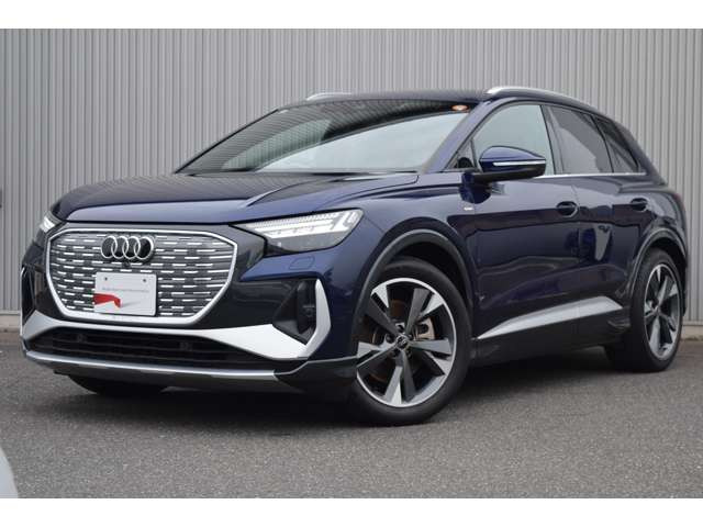 Q4 e-tron40 Sライン