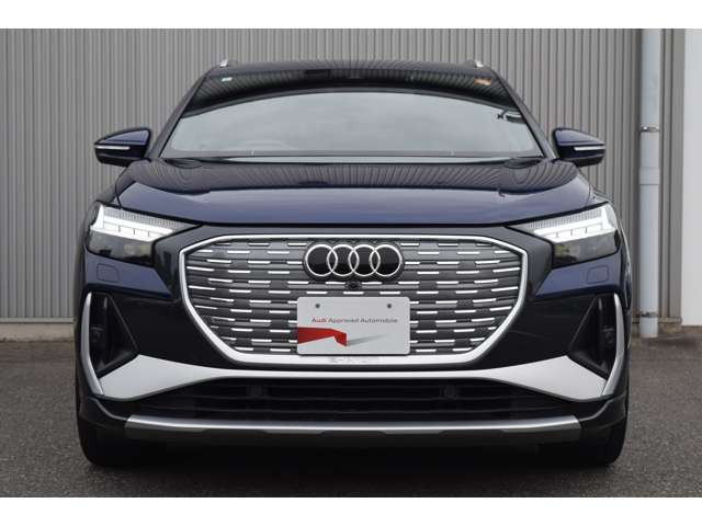Q4 e-tron40 Sライン