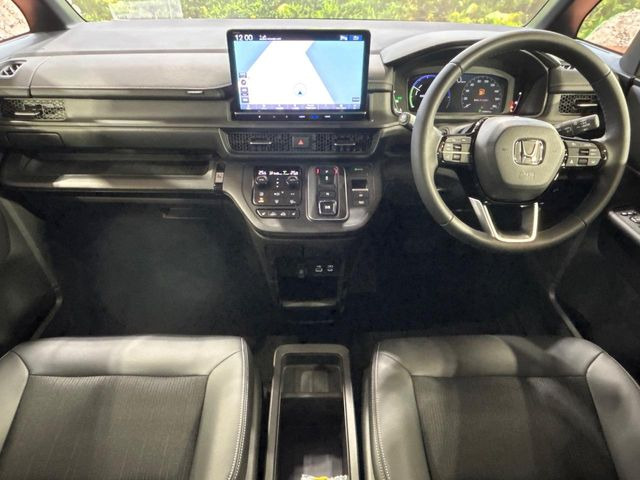 ステップワゴン2.0 e:HEV スパーダ
