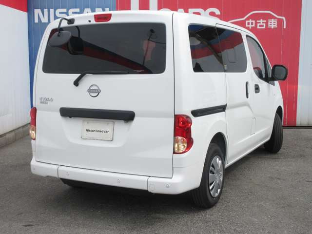 NV200バネットバン1.6 チェアキャブ 車いす2名仕様