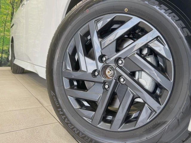 �y16�C���`�A���~�z�C�[���z�O�ςɃ}�b�`�����A���~�z�C�[���𑕒����Ă���܂��B�e��A���~�z�C�[����A�X�^�b�h���X�^�C�����戵�����Ă���܂��B���񂲑��k����������