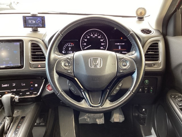 ヴェゼル1.5 X ホンダセンシング 4WD