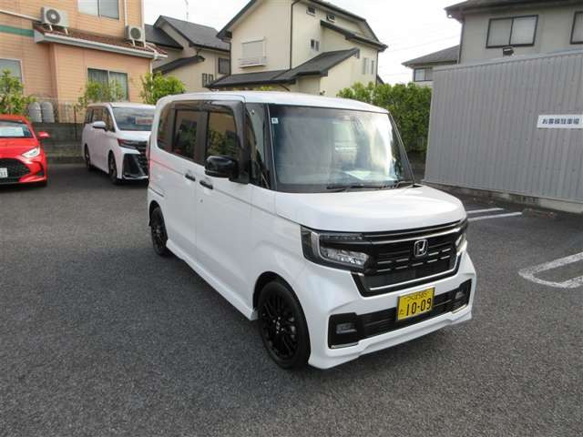 N-BOXカスタムL ターボ スタイルプラス ブラック