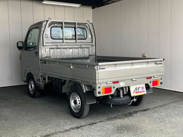 �l�C��4WD�A�y�����ԁA�R���p�N�g�J�[�ASUV�A�Z�_���A�~�j�o���A�A���Ԃ܂ŕ��L����葵���Ă���܂��B