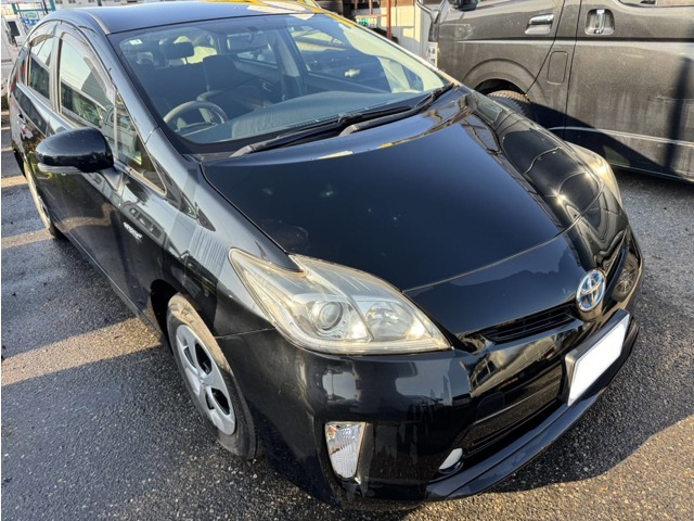 プリウス1.8 S