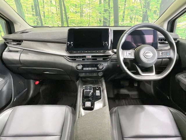 ノートオーラ1.2 G 90周年記念車