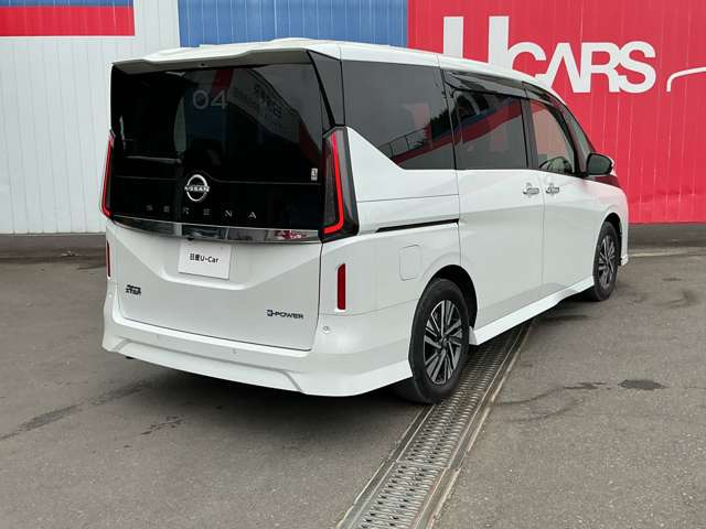 セレナ1.4 e-POWER ハイウェイスターV
