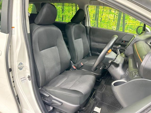 ドライバーによって運転しやすいポジションは異なり、あの車はどうなのか不安なこともありますよね。気になるお車は店頭で乗り込んでご確認いただけます♪