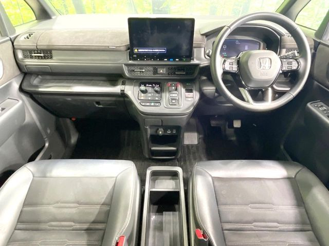 ステップワゴン2.0 e:HEV スパーダ プレミアムライン