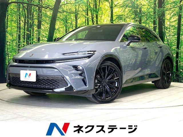 クラウンスポーツ2.5 Z E-Four 4WD
