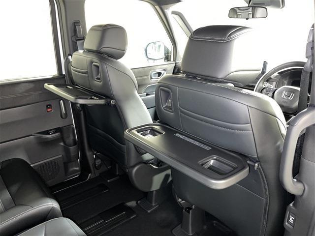 ステップワゴン1.5 スパーダ プレミアムライン 4WD