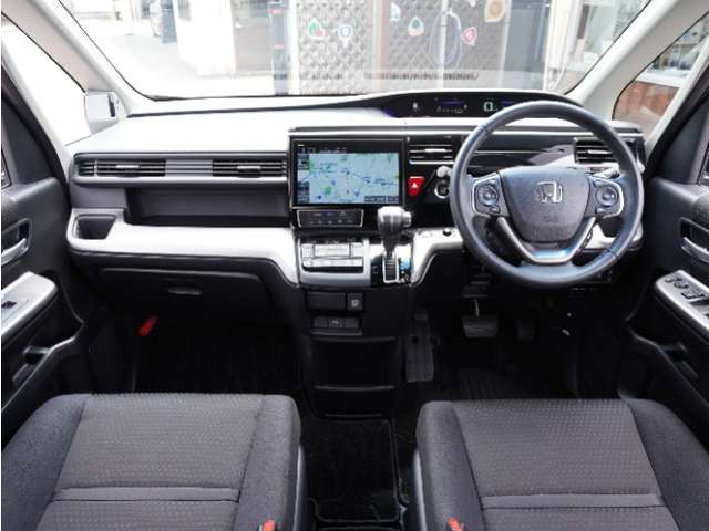 ステップワゴン1.5 スパーダ クールスピリット ホンダ センシング