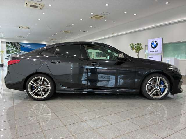 2シリーズクーペM235i