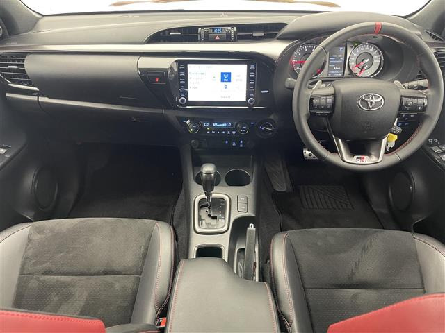 ハイラックス2.4 Z GRスポーツ ディーゼル 4WD