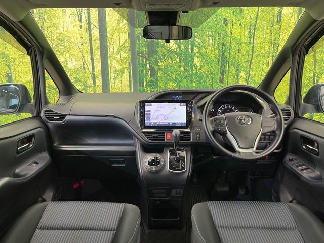 ヴォクシー2.0 ZS 煌