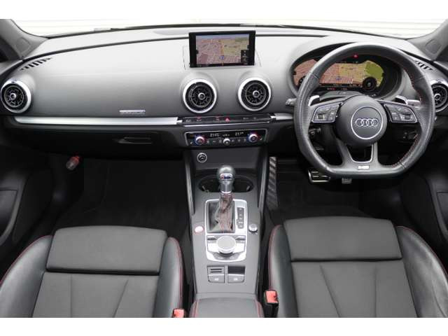 S3スポーツバック2.0 4WD