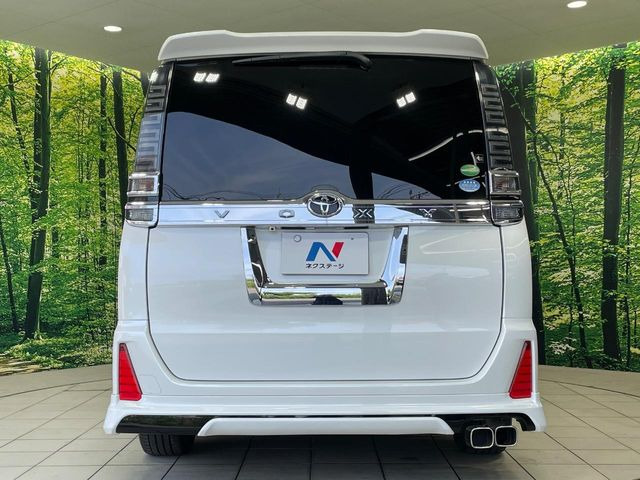 トヨタ ヴォクシー 2.0 ZS 煌 258.6万円 平成30年(2018年) 宮崎県 中古