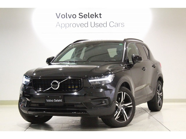 XC40B4 AWD Rデザイン 4WD