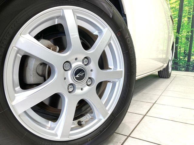 �y15�C���`�A���~�z�C�[���z�O�ςɃ}�b�`�����A���~�z�C�[���𑕒����Ă���܂��B�e��A���~�z�C�[����A�X�^�b�h���X�^�C�����戵�����Ă���܂��B���񂲑��k����������