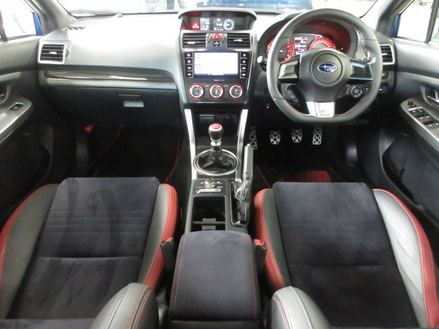 WRXSTI 2.0 タイプS 4WD