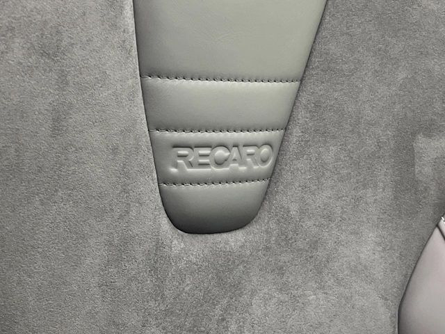 �yRECARO���o�P�b�g�V�[�g�z�l�ԍH�w�Ɋ�Â����ʈ����z�ɂ���č��ւ̕��S�Ⓑ���ԉ^�]���̔�J�������y������ڂŃ��J���Ƃ킩��X�|�[�e�B�ȃ��b�N�X�������ł��B