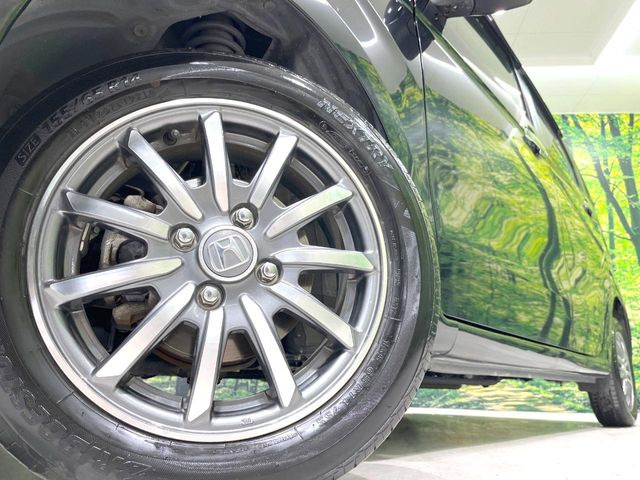 �y����14�C���`�A���~�z�C�[���z�O�ςɃ}�b�`���������A���~�z�C�[���𑕒����Ă���܂��B�e��ЊO�A���~�z�C�[����A�X�^�b�h���X�^�C�����戵�����Ă���܂��B���񂲑��k����������