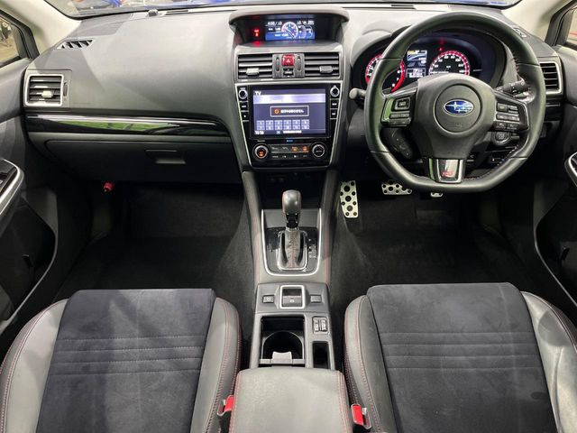 レヴォーグ2.0 STI スポーツ アイサイト ブラック セレクション 4WD