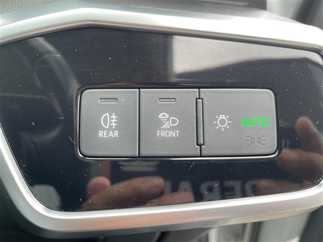 A640 TDI クワトロ スポーツ ディーゼル 4WD
