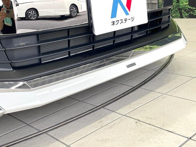 ノア1.8 ハイブリッド S-Z
