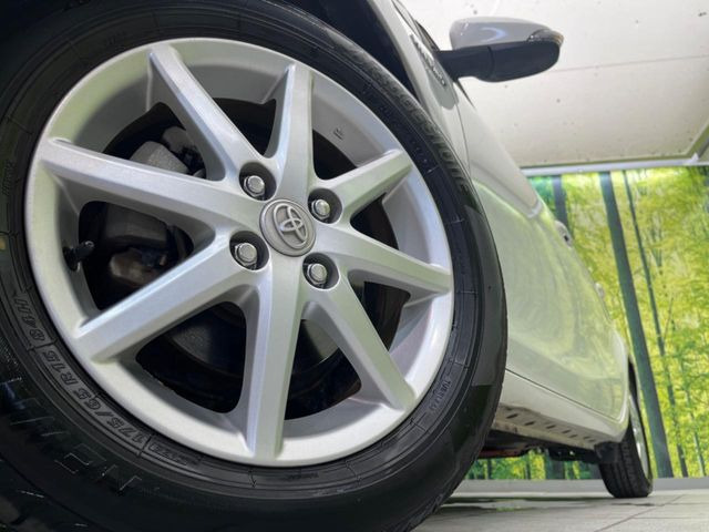 �y����15�C���`�A���~�z�C�[���z�O�ςɃ}�b�`���������A���~�z�C�[���𑕒����Ă���܂��B�e��ЊO�A���~�z�C�[����A�X�^�b�h���X�^�C�����戵�����Ă���܂��B���񂲑��k����������