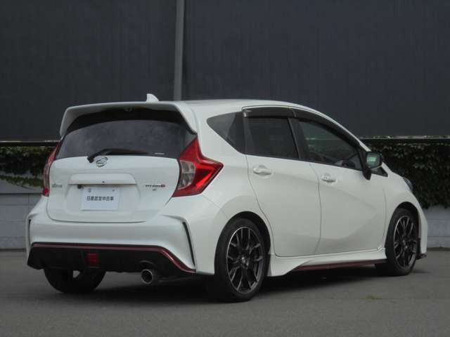 ノート1.6 NISMO S
