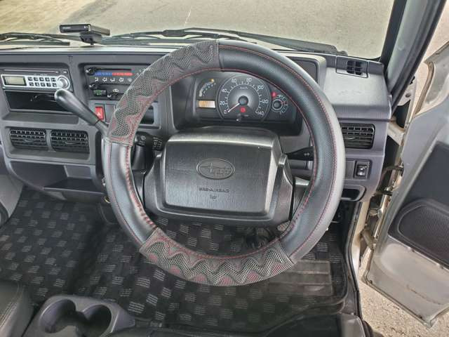 サンバートラックTC
