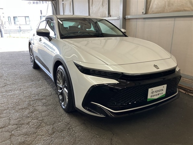 クラウンクロスオーバー2.5 G アドバンスト レザー パッケージ E-Four 4WD