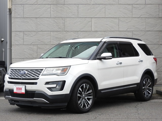 エクスプローラータイタニアム 4WD
