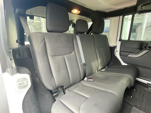 ���㕔���Ȃ��C�ɂȂ�悤�ȃL�Y�E�����ւ��蓙�A�傫�ȃ_���[�W�͂Ȃ��A�ǍD�ȏ�Ԃł��B