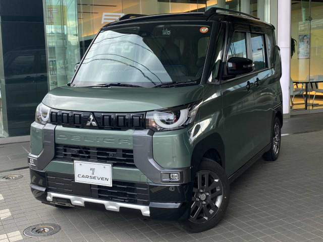 デリカミニT プレミアム 4WD
