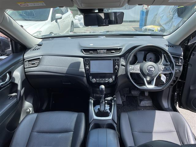 エクストレイル2.0 20Xi 4WD