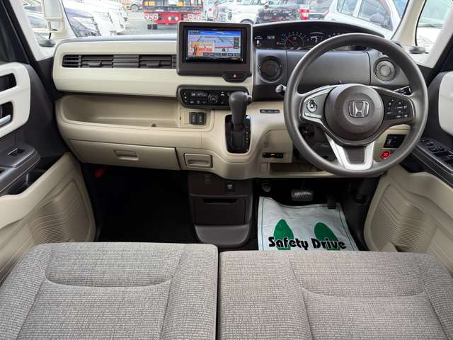 N-BOXG L ホンダセンシング 4WD