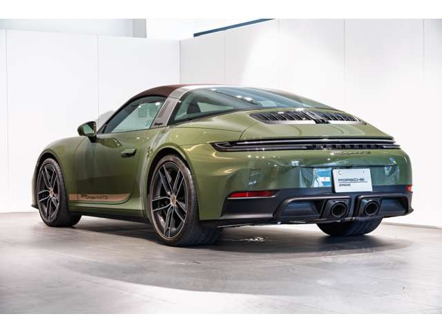 911タルガ4 GTS PDK