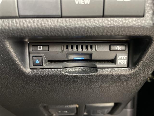 RAV42.0 G 4WD