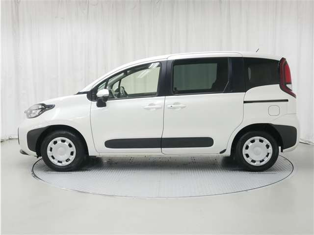 シエンタハイブリッド 1.5 G E-Four 4WD