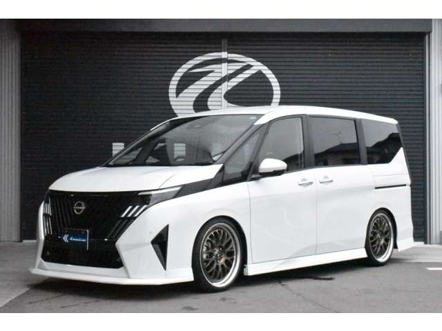 セレナ1.4 e-POWER ハイウェイスターV