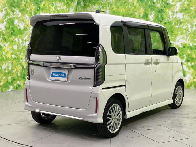 N-BOXカスタムL ターボ 4WD